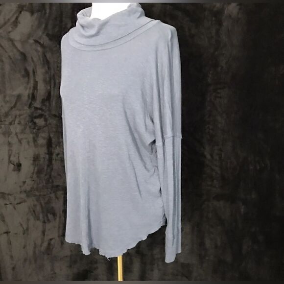 Paraphrase Blue Heathered Dolman Long Sleeve Top  - Size Medium - EUC - Picture 8 of 9
